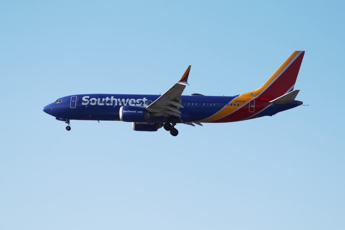 Southwest Airlines Boeing 737 MAX 8 (N8903H)