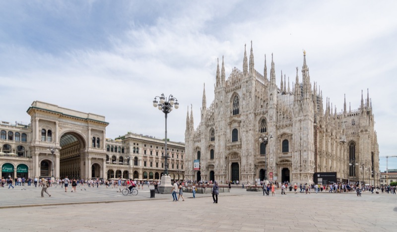 Piazza del Duomo with Milan Cathedral and the Galleria Vittorio Emanuele II