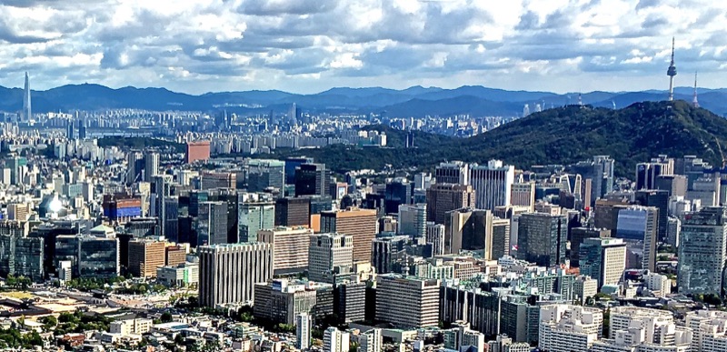 Seoul skyline with Lotte World Tower and N Seoul Tower